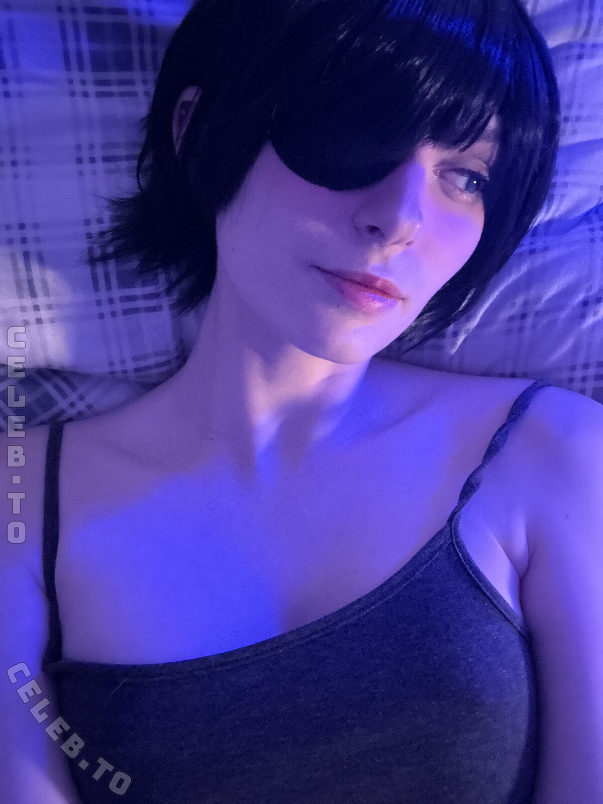 Natsuku nude photo 6