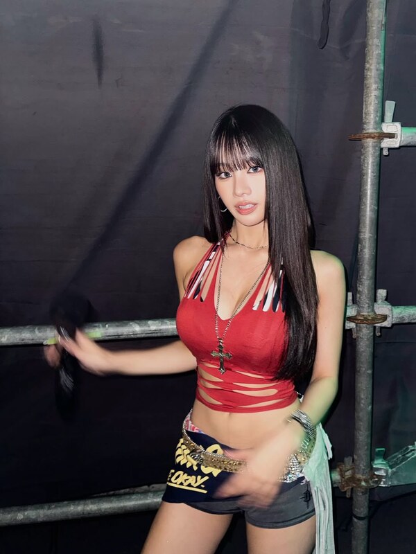 Natty nude photo 1