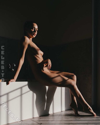 Nausicaa Yami nude photo 6