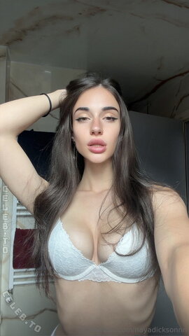 Naya Dickson photo 2
