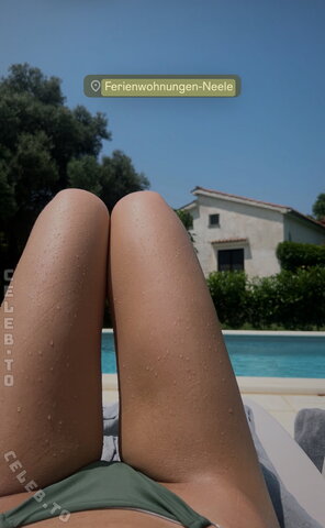Neele wf New (3 photos)