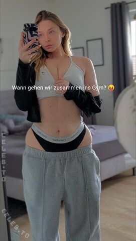 neeviliciouz nude photo 15
