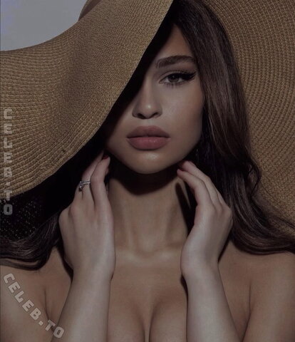 Negitiv nude photo 2