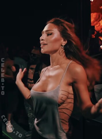 Negitiv nude photo 3