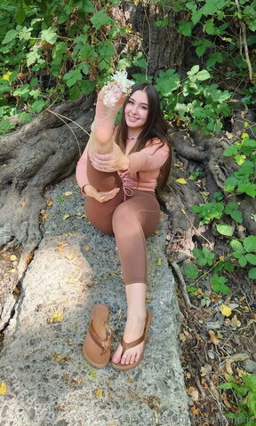 Nekonymphe nude photo 10