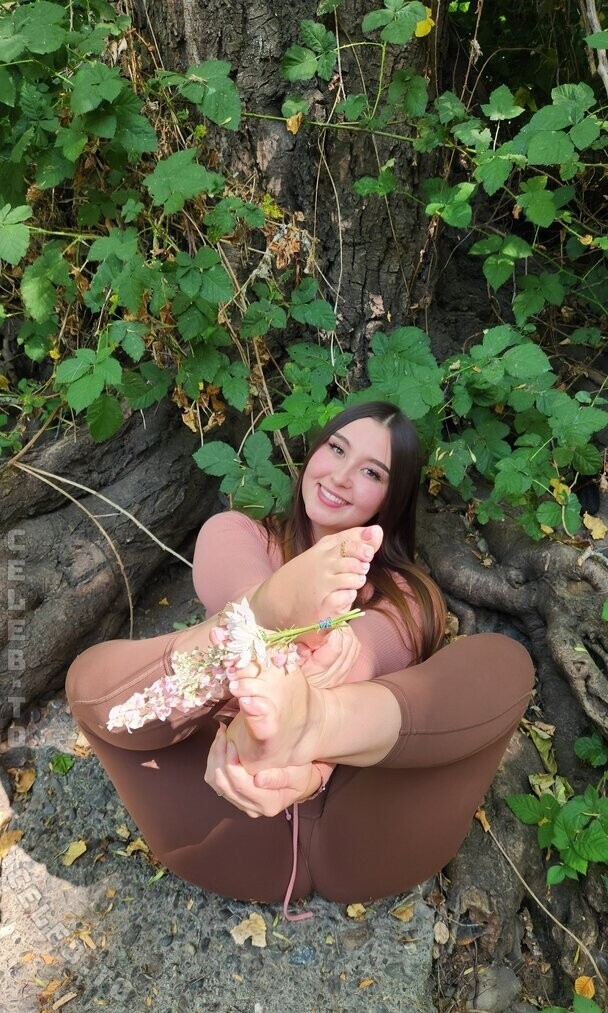 Nekonymphe nude photo 9
