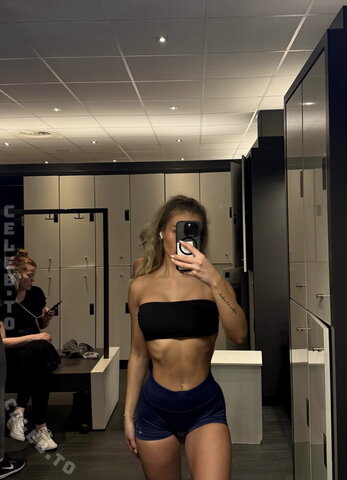 Nele Aeplinius nude photo 3