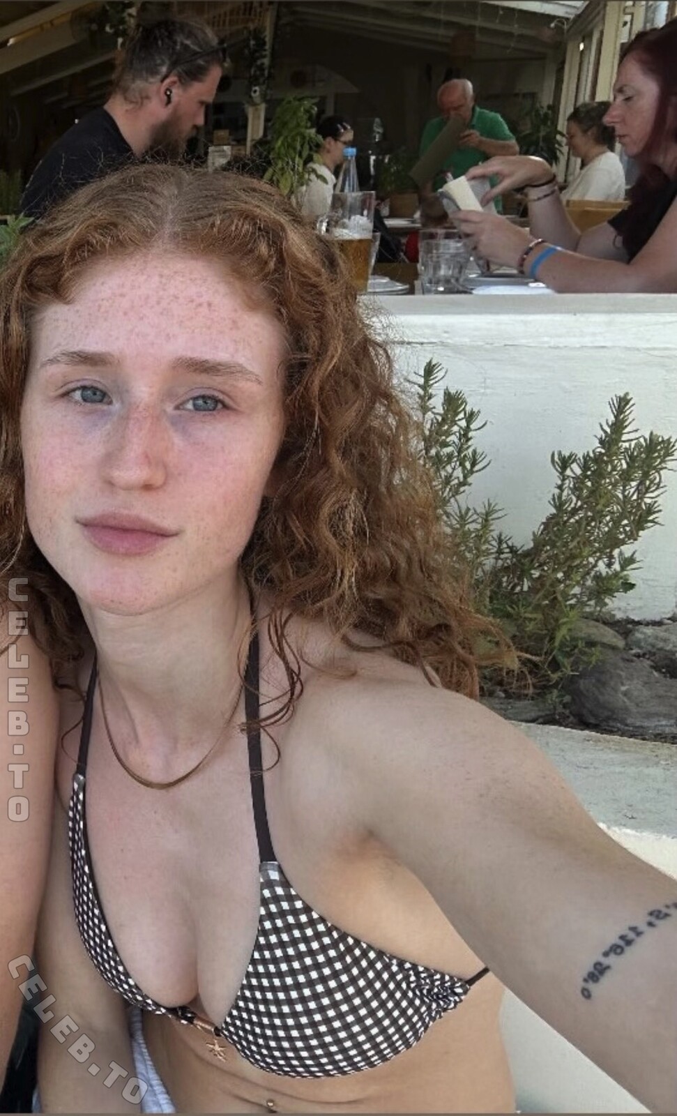 Nellyncy nude photo 1