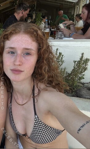Nellyncy Fresh (1 photo)