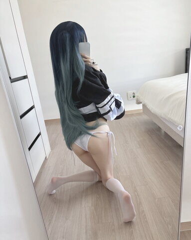 NENE nude photo 45