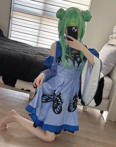NENE nude photo 17