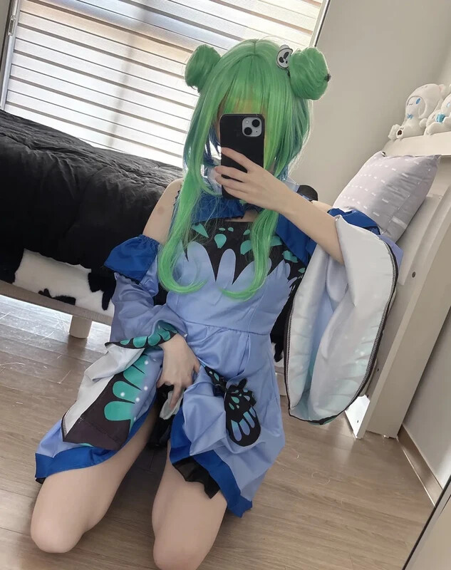 NENE nude photo 7
