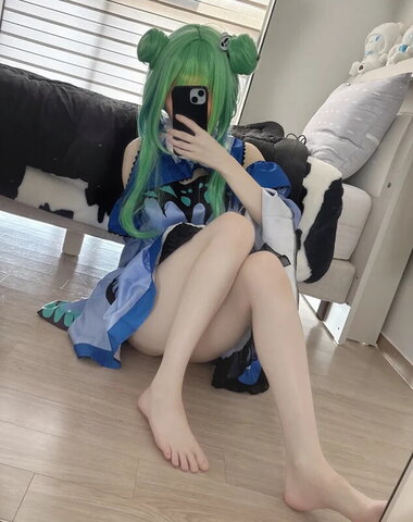 NENE nude photo 14