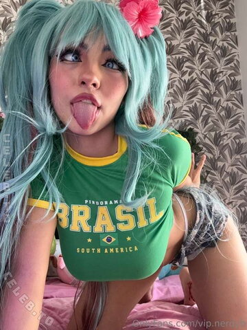 Nerdy Beila nude photo 46