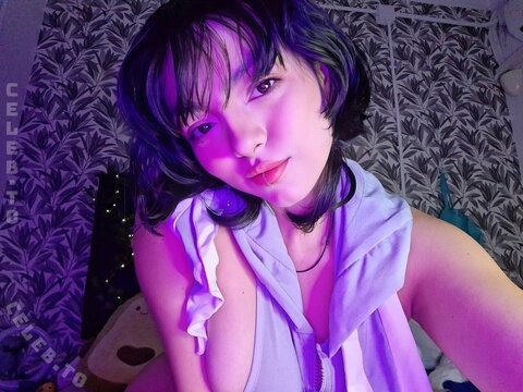 Nerdy Beila nude photo 22