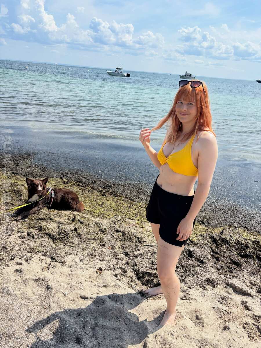 nerdynele nude photo 2