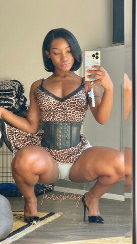 Neshomeleh nude photo 13