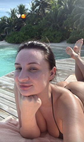 neverland.er nude