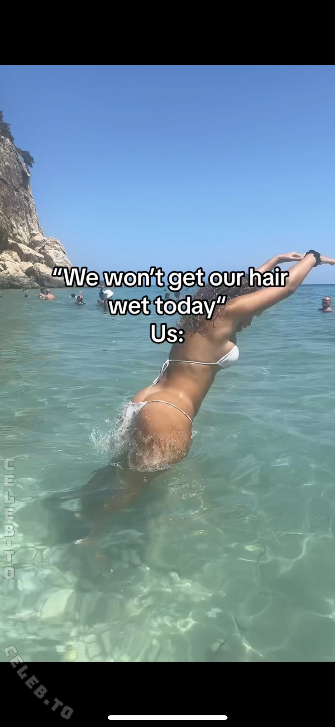Nevine nude photo 5