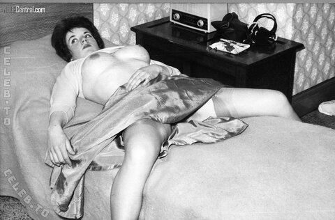nhlpcentral nude photo 24