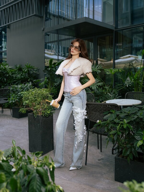 Nhu Van Nguyen Dinh nude photo 27