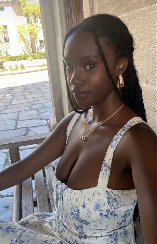 Nia Sondaya nude photo 4