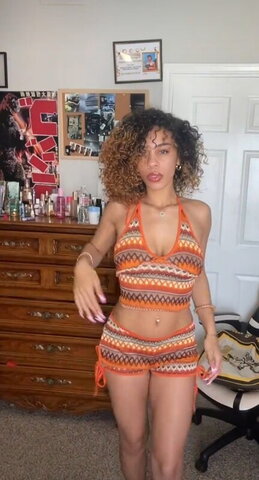 nicce_tryyyy Sexy (3 photos)