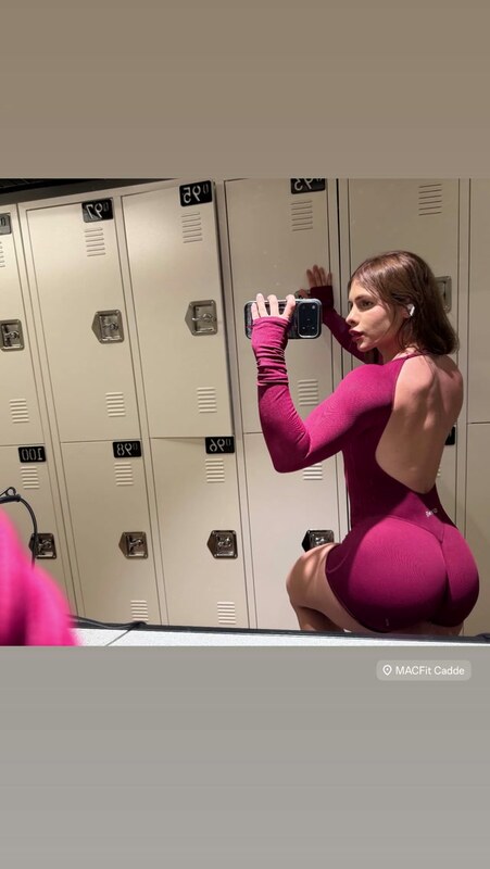 Nicky nude photo 11