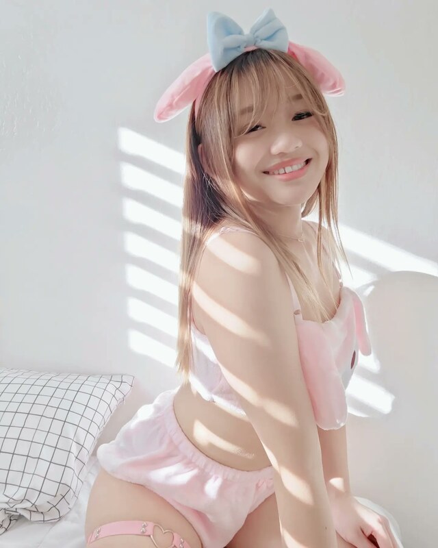 Nicky nude photo 5