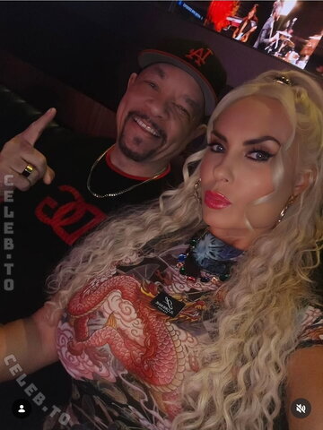 Nicole Coco Austin nude photo 16