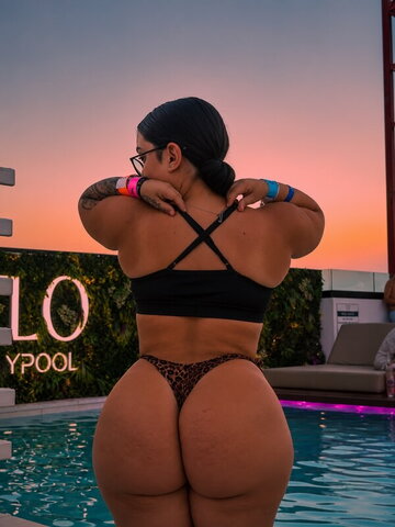 Nicole Sanna nude photo 4