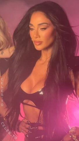 Nicole Scherzinger – This grenade, this body!