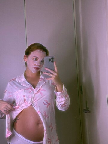Nicolephathole nude photo 4