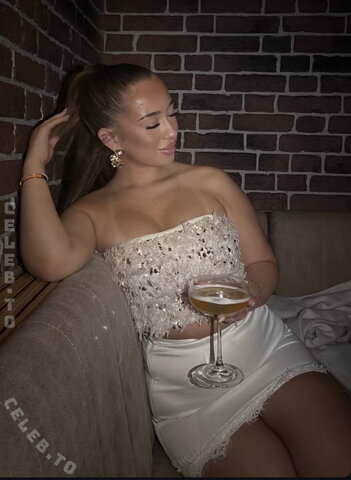 Nicolerusss nude photo 1