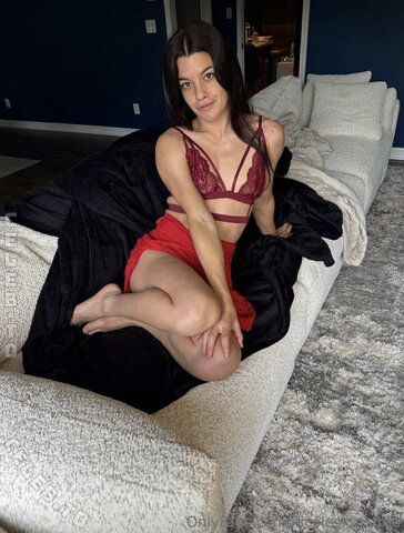 Nicoleskirts nude photo 6