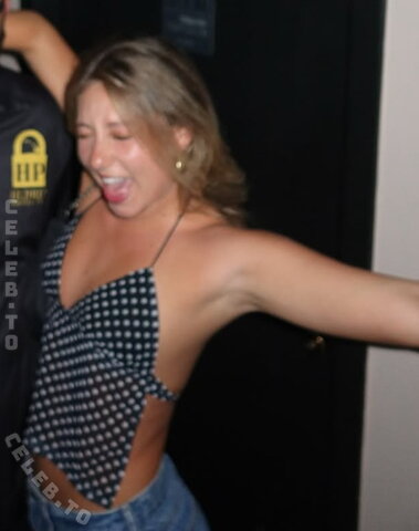 Nicolette Durazzo nude photo 20