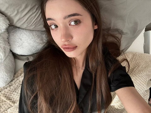 NicolleBarreto nude photo 14