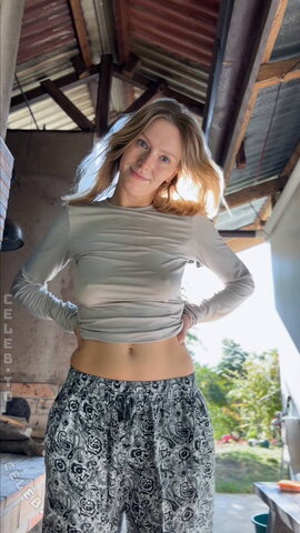 Nika Belmonte nude photo 7