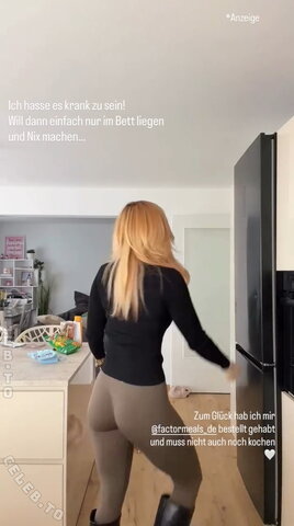 Nika Sofie nude photo 27