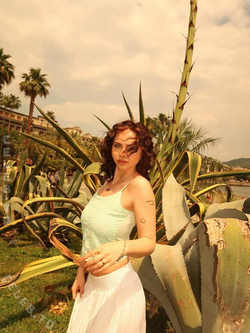 Nika Sofie photo 4