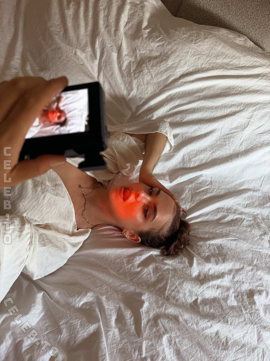 Nika Sofie nude photo 2