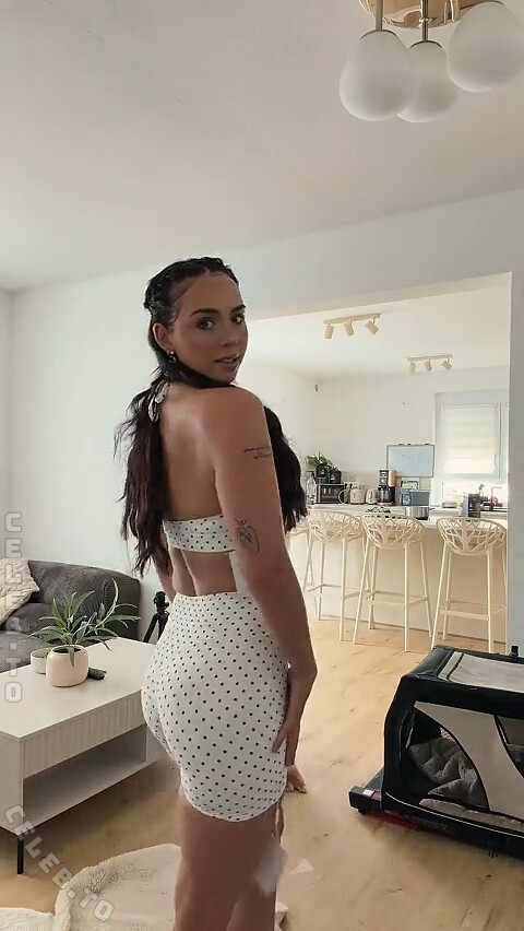 Nika Sofie nude photo 2