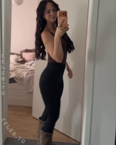 Nika Sofie Fresh (2 photos)