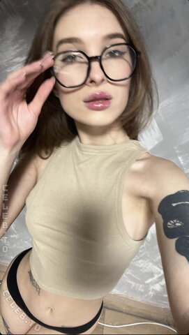 NikaLodeon nude photo 1