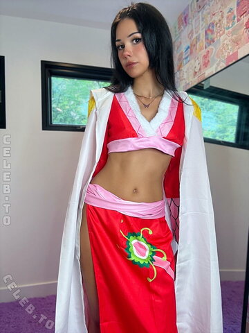 Nikki Barlowe nude photo 3