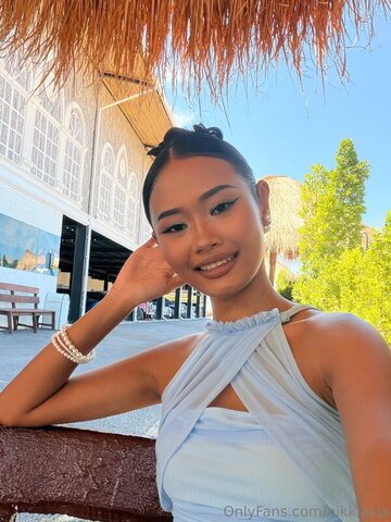 Nikki nude photo 2