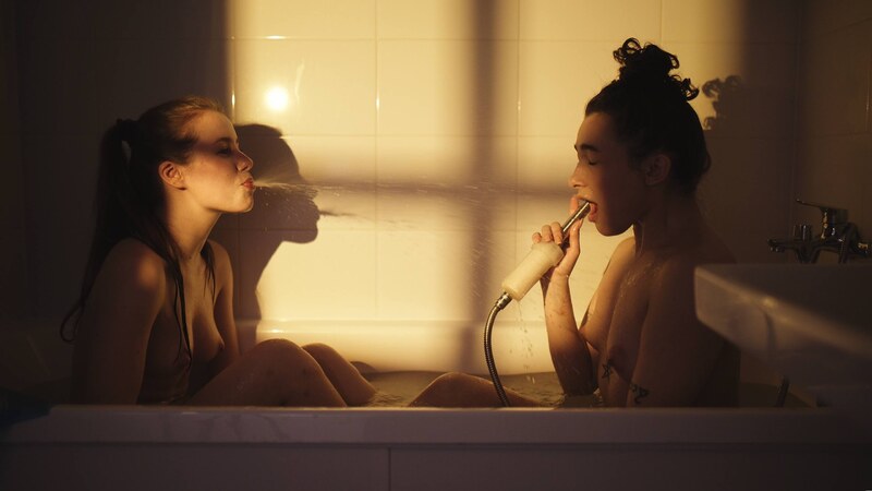 Nikol Beylik nude photo 15