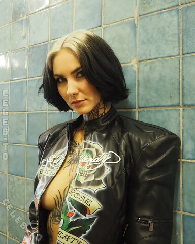 Nikolina nude photo 12