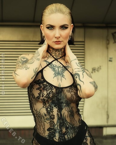 Nikolina nude photo 6
