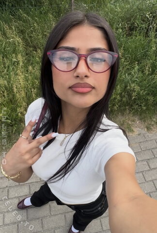 niloo.wlz nude photo 9